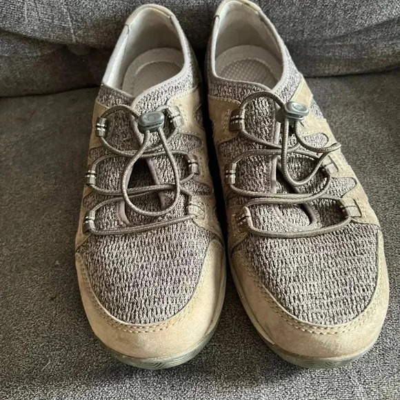 Dansko slip on shoes size 38 (7.5) grey and tan - Picture 3 of 8